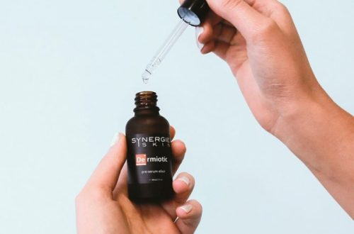 Dermiotic huidstress acne roodheid